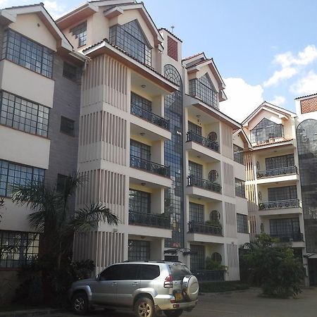 Meltonia Luxury Suites Nairobi Buitenkant foto