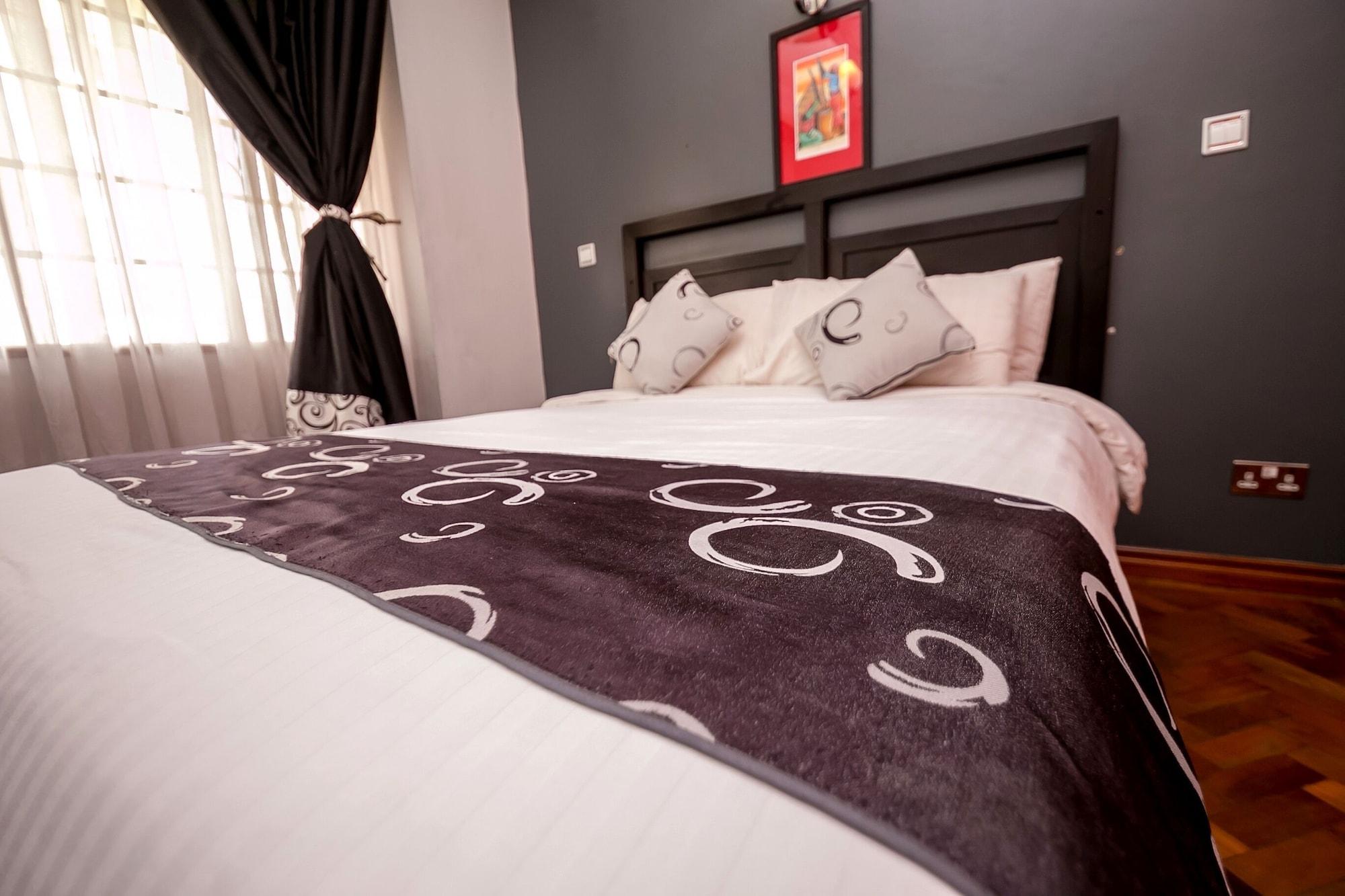 Meltonia Luxury Suites Nairobi Buitenkant foto