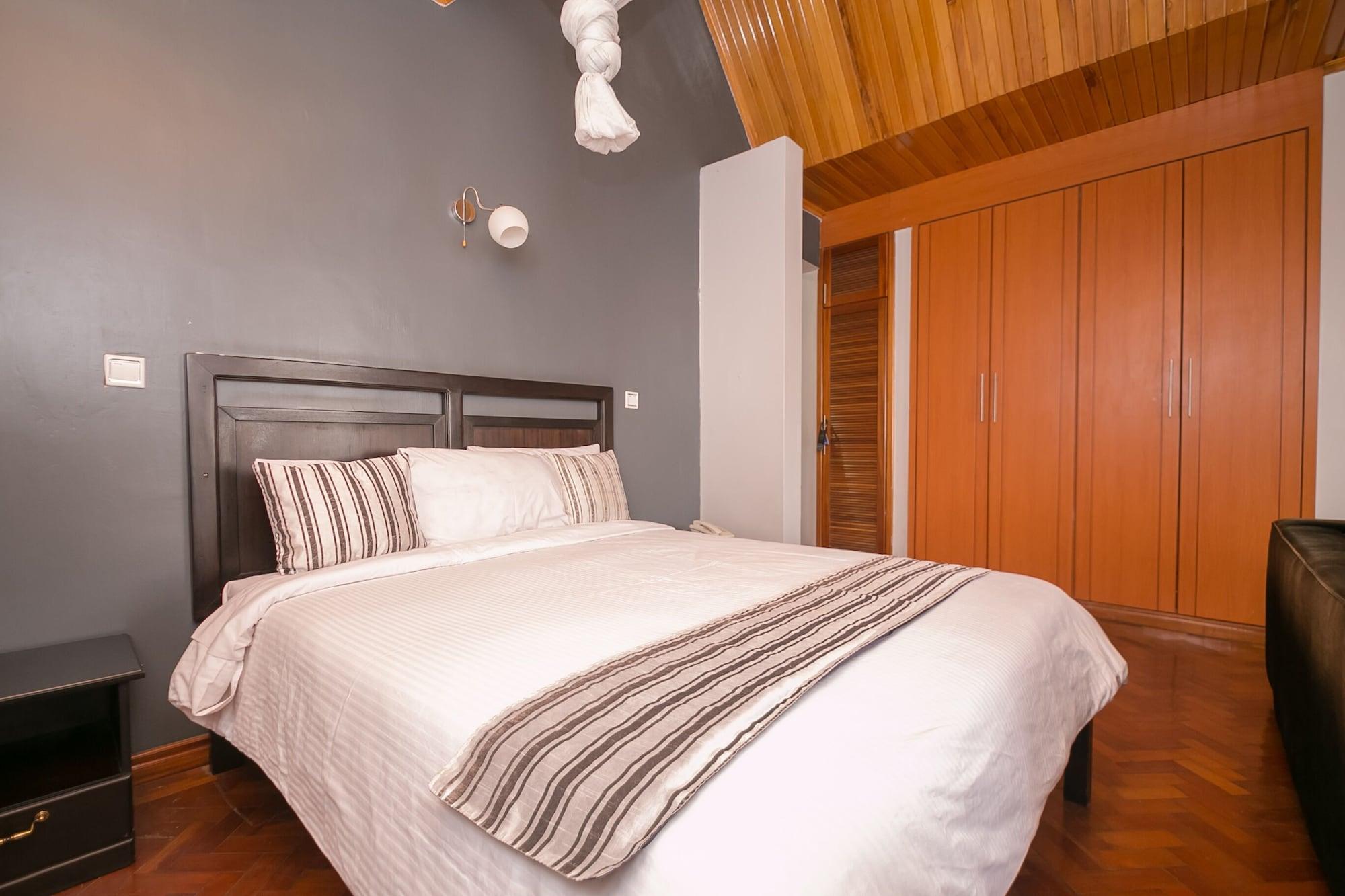 Meltonia Luxury Suites Nairobi Buitenkant foto