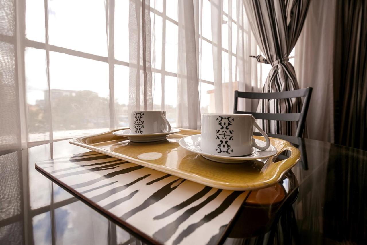 Meltonia Luxury Suites Nairobi Buitenkant foto