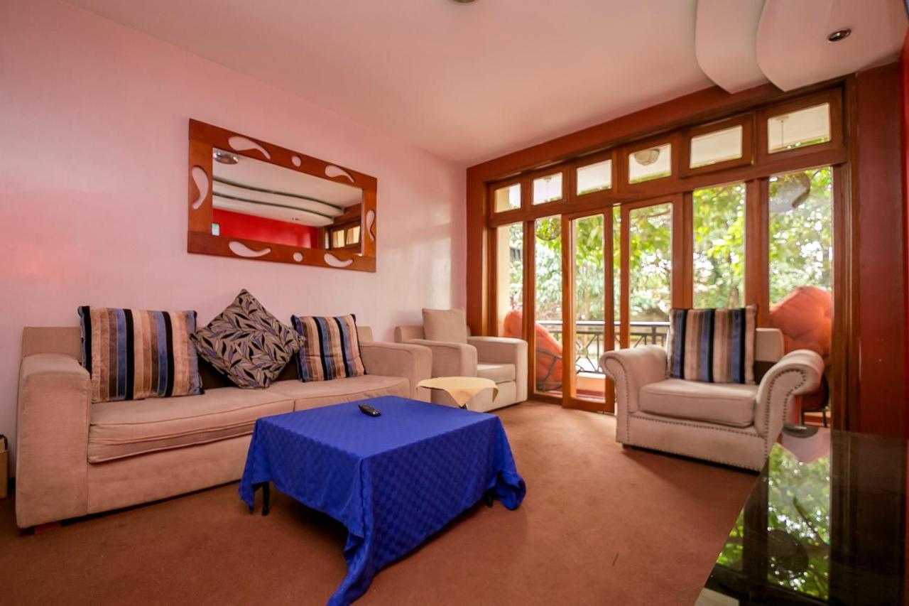 Meltonia Luxury Suites Nairobi Buitenkant foto