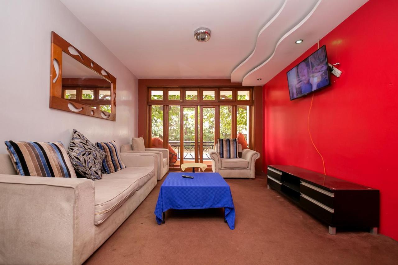 Meltonia Luxury Suites Nairobi Buitenkant foto